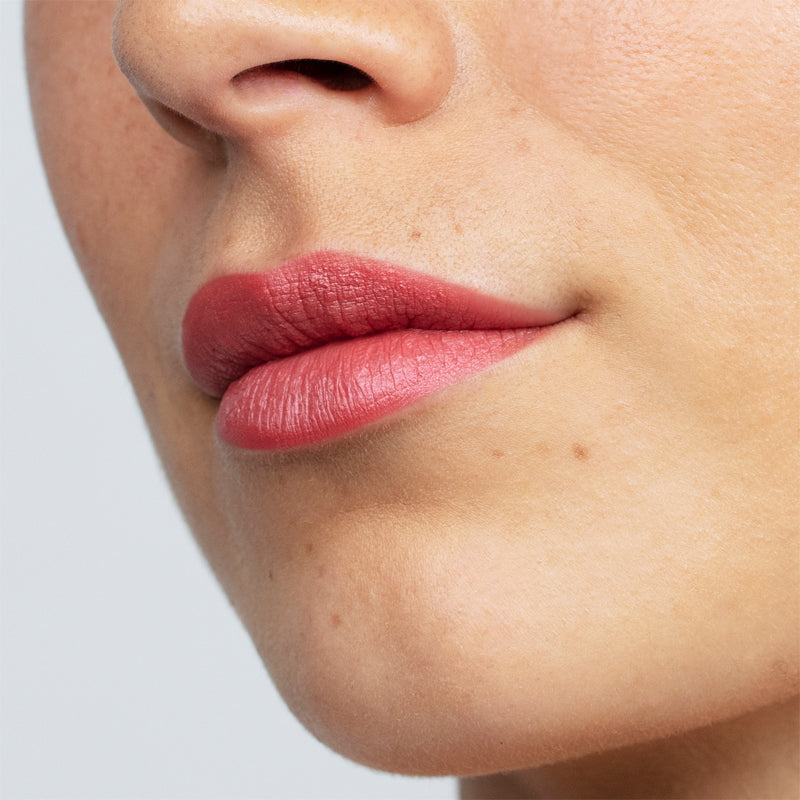 Antipodes Moisture-Boost Natural Lipstick Dusky Sound Pink Lips